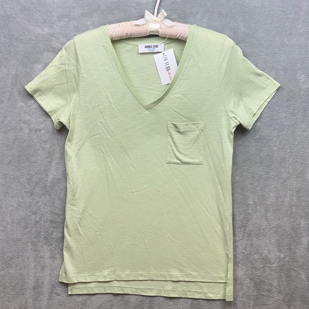 Double Zero Mint V-Neck Tee with Pocket